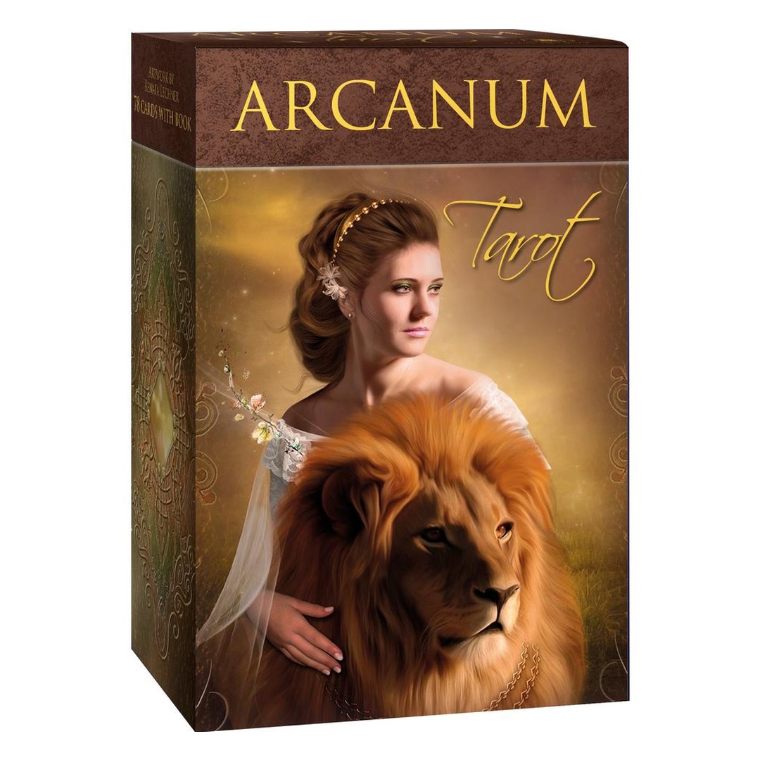 自然奧祕塔羅牌｜Arcanum Tarot｜78張現代性藝術與幻想元素的穿梭旅程，獨創魔法世界觀,贈中文翻譯