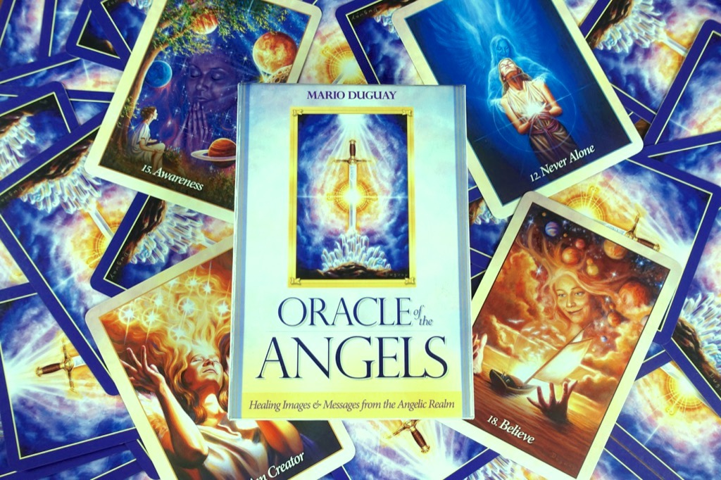 天使神諭卡封面 the Oracle of the Angels