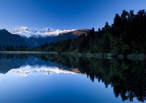 mirror_lack-300x212.jpg